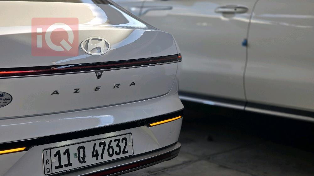 هيونداي أزيرا